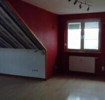 Schöne Dachgeschosswohnung in Schoß Holte - Schloß Holte-Stukenbrock