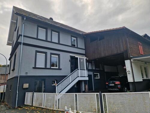 Foto - Bauernhaus mit ScheuneWerkstatt