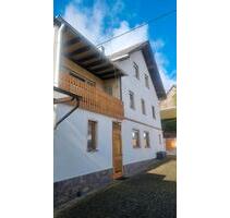 Einfamilienhaus mit Einliegerwohnung in Ketternschwalbach - Idstein