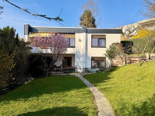 Foto - 6 Zimmer Einfamilienhaus zur Miete in Bad Soden am Taunus