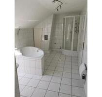Gemütliche 2 Zimmer Wohnung - 600,00&nbsp;EUR Kaltmiete, ca.&nbsp; 75,00&nbsp;m&sup2; in Wolfstein (PLZ: 67752)
