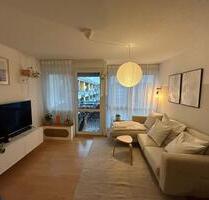Tolle 2 Zimmer Wohnung mit Balkon und Tiefgaragenstellplatz - Ludwigsburg