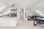 Foto - Moderne 4-Zimmer Dachgeschosswohnung mit Balkon in Maximiliansau