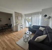 Schöne, helle Maisonettewohnung mit Balkon und Garage in Dortmund