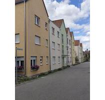 Ruhig wohnen, zentral leben – großzügige 3-Zimmer-Wohnung mit Dac - Bönnigheim