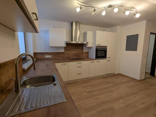 Foto - 5 Zimmer Dachgeschoßwohnung zur Miete in Lam