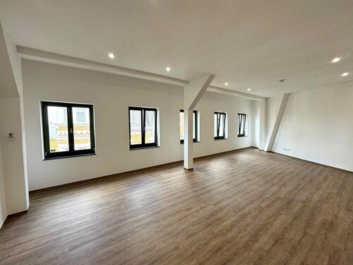 Foto - Ansprechende 2-Raum-DG Wohnung mit gehobener Innenausstattung