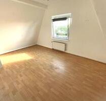 Charmante 3-Zimmer-Dachgeschosswohnung – Ideal für Paare oder 2er Frauen WG - Krefeld Dießem