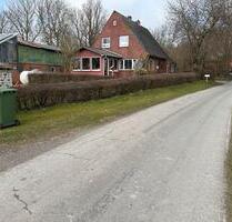 Sanierungsbed. Objekt mit Schuppen und 0,75 ha Grünfläche - Witzwort