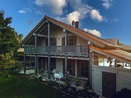 Foto - Einfamilienhaus mit Einliegerwohnung, Wintergarten & PV