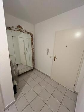 Foto - Sehr schöne 2 zimmer Wohnung - 450,00 EUR Kaltmiete,
