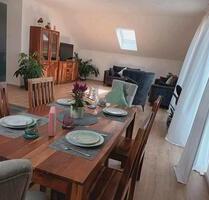 Schöne geräumige Dachgeschosswohnung - Westerheim