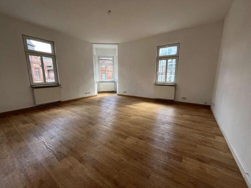 Foto - *Großzügig wohnen auf 2 Etagen* 3,5- Zimmerwohnung im Zentrum von Sonneberg!