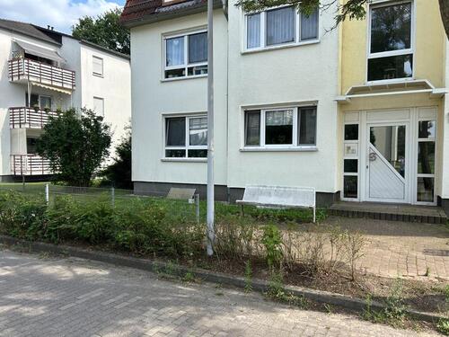 Foto - Traumhafte Erdgeschosswohnung mit Terrasse und Souterrain – provi