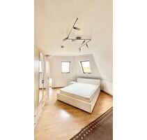 **Lindenau - Tolle Lage Nähe Felsenkeller**große offene Wohnung** - Leipzig Altwest