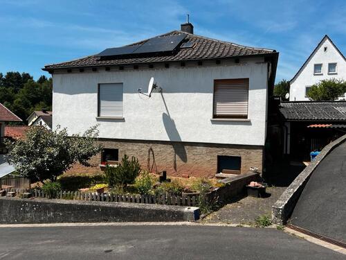 Foto - Einfamilienhaus zum Kaufen in Aura im Sinngrund