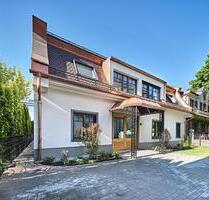 U6 Holzapfelkreuth: Extravagante moderne Maisonette-Wohnung - München Sendling-Westpark