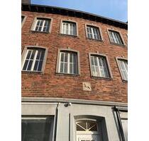 Zentrale 3-Zimmer-Wohnung in Aachen 106,6 QM- WG geeignet Zentrale 3-Zimmer-Wohnung in Aachen 106,6 QM- WG geeignet