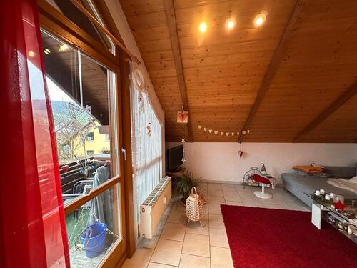 Foto - 2,5 Zimmer-Dachgeschosswohnung - 740,00&nbsp;EUR Kaltmiete, ca.&nbsp; 56,00&nbsp;m&sup2;