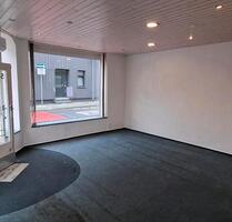 Büro, Praxis 40qm - 450,00&nbsp;EUR Kaltmiete, ca.&nbsp; 11,25&nbsp;m&sup2; in Wolfenbüttel (PLZ: 38304) Adersheim
