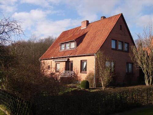 Foto - Solides Einfamilienhaus freistehend in Varendorf (Bienenbüttel)