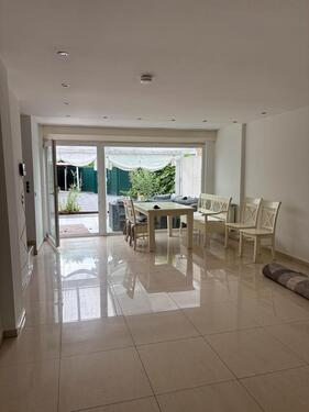 Foto - Reiheneckhaus in grüner ruhiger Lage. Von Privat