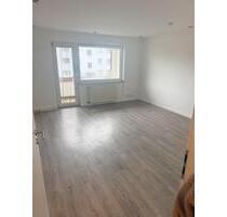 2 Zimmer Wohnung im 1 OG - 1.100,00&nbsp;EUR Kaltmiete, ca.&nbsp; 60,00&nbsp;m&sup2; in Köln (PLZ: 51061) Mülheim