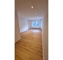 4-Zimmer-Familienwohnung mitten in Bovenden, verfügbar ab April - Rosdorf