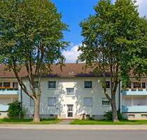 Platz für die ganze Familie ! Helle 4-Zimmer-Wohnung mit Balkon - Arnsberg Rusch