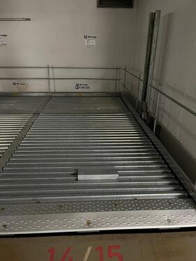 Foto - Tiefgaragenstellplatz in Schlosschemnitz ab Oktober 2025