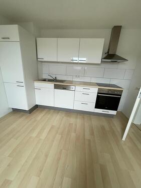 Foto - Neu renovierte 2,5 Zimmer im DG - Zentrum Singen