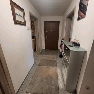 Foto - 3 Zimmer DG Wohnung zu vermieten