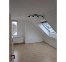 Gemütliche Dachgeschosswohnung nahe Jena - Bucha