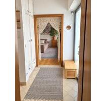 Helle 2-Zimmer-Wohnung mit separatem Eingang - Großostheim