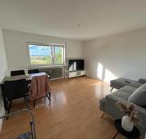 Helle 2-Zimmer-Wohnung mit toller Aussicht - Eberdingen