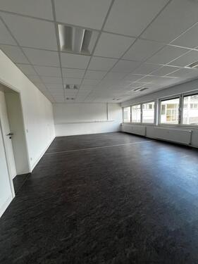 Foto - Wetzlar-Garbenheim: Büro-, Praxisfläche oder Kursraum