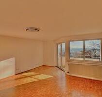 Helle 3-Zimmer-Wohnung mit traumhafter Aussicht über ganz Cham