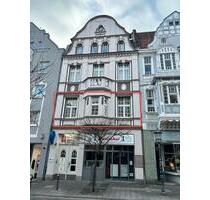 Bad Honnef: Frisch renovierte Altbauwohnung – 4 Zimmer mit Balkon