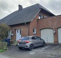 Mehrgenerationshaus Haus mit Büro zu vermieten - Ense