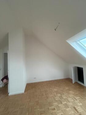 Foto - 1- Zimmer Wohnung Remshalden - 700,00&nbsp;EUR Kaltmiete, ca.&nbsp; 30,00&nbsp;m&sup2;