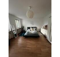 Zwischenmiete Mitte Mai Juni - 1.200,00&nbsp;EUR Kaltmiete, ca.&nbsp; 29,00&nbsp;m&sup2; in München (PLZ: 81373) Sendling-Westpark