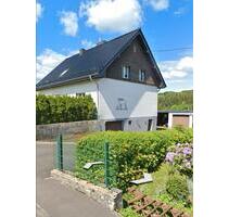 Saniertes EFH mit XL Grundstück, Scheune + Ställen - Hellenthal