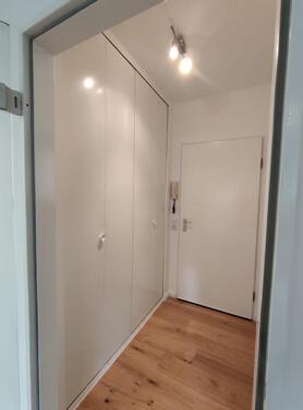 Foto - Moderne 2-Zi-Whg mit Balkon & TG Düsseldorf