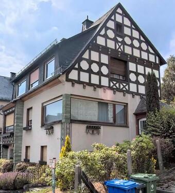 Foto - Charmantes Zweifamilienhaus - 150.000,00&nbsp;EUR Kaufpreis, ca.&nbsp; 200,00&nbsp;m&sup2;