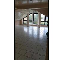 Geräumige 3 Zimmer Wohnung - 970,00&nbsp;EUR Kaltmiete, ca.&nbsp; 120,00&nbsp;m&sup2; in Elsdorf (PLZ: 50189)