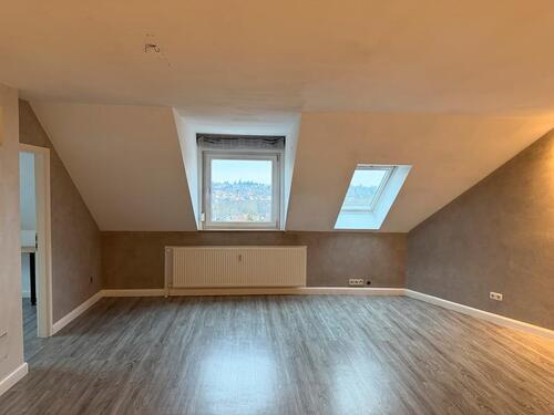 Foto - 3.5 Zimmer Dachgeschoßwohnung zur Miete in Schweinfurt