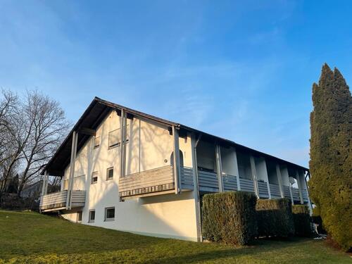 Foto - Mehrfamilienhaus 8 Wohn.) in Vilshofen a. d. Donau in ruhig. Lage