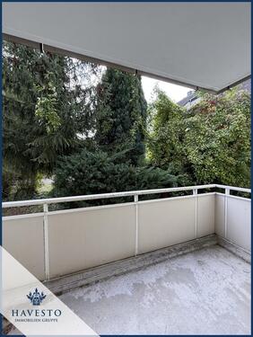 Foto - Renovierte 2-Raum Wohnung mit Balkon, Neuer Einbauküche & Stellplatz!
