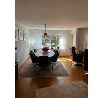 3,5 Zimmer-Wohnung mit Balkon,Tiefgarage, gehobener Ausstattung - Karlsruhe Durlach