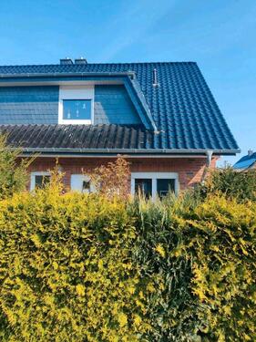 Foto - Haushälfte, 27578 Bremerhaven, Schierholzweg 71 A Fotos folgen